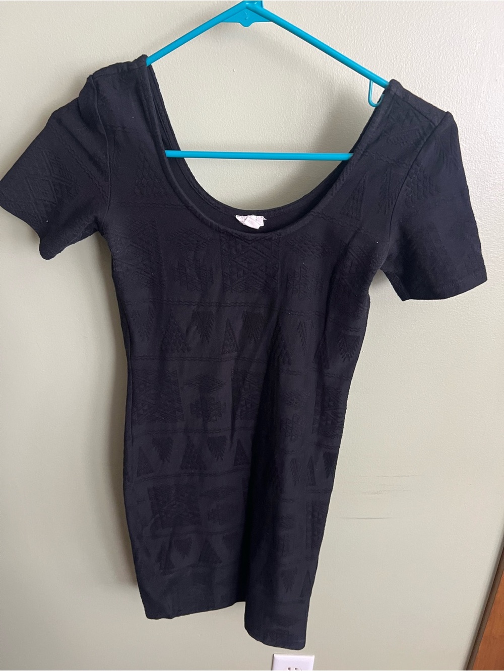 Garage Black Textured Scoop Neck Short Sleeve Dress